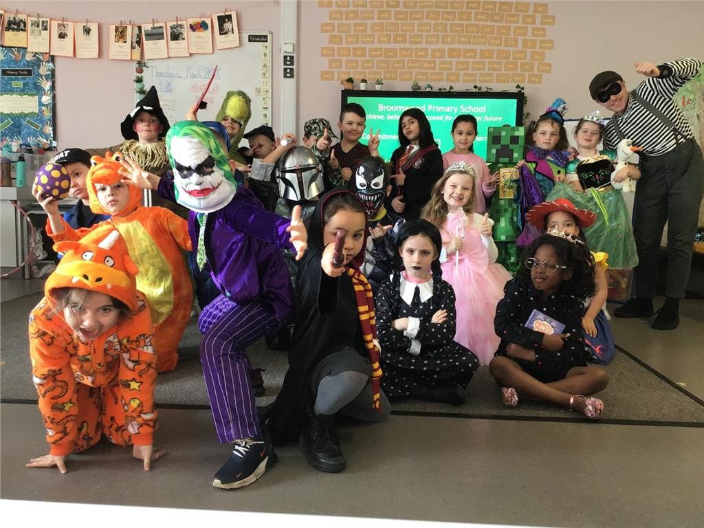 2WB world book day.jpg